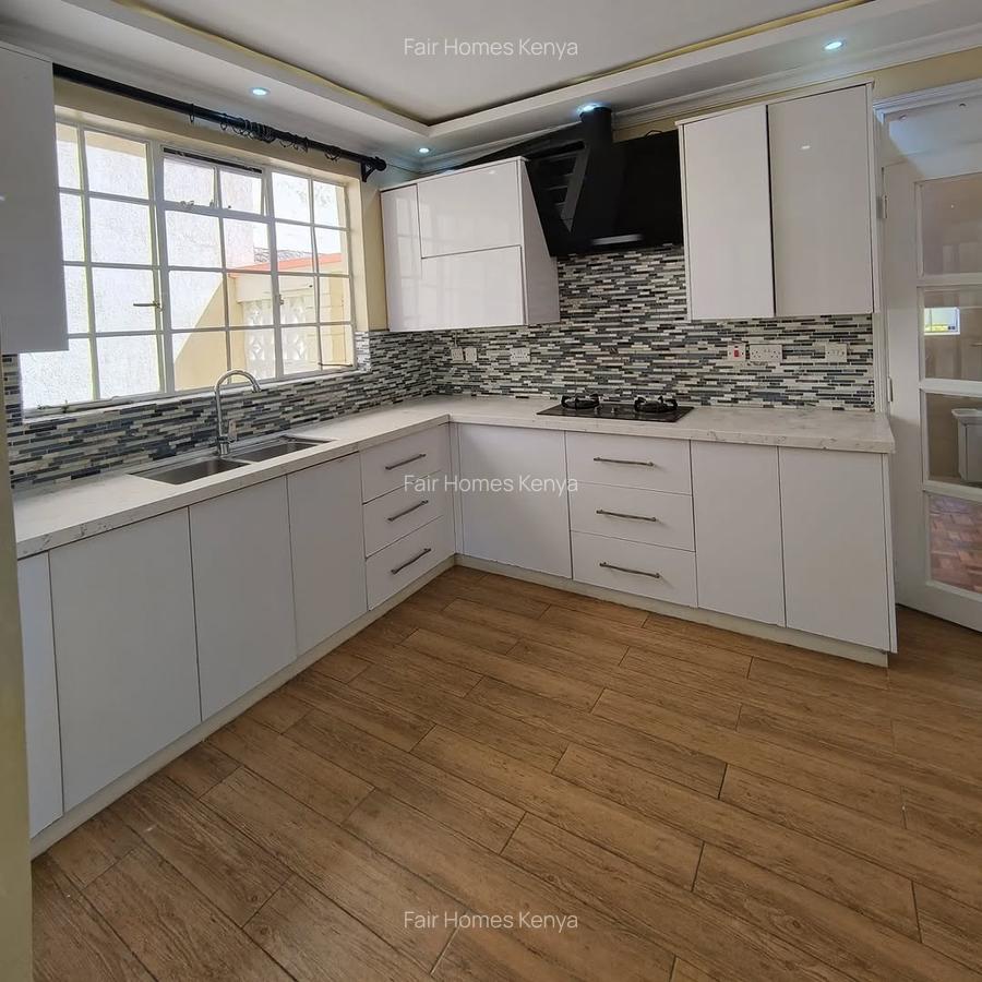 5 Bed Townhouse with En Suite at Kaputei Gardens - 7