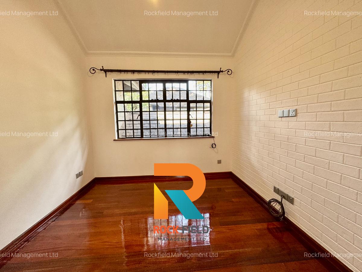 4 Bed Townhouse with En Suite at Peponi Road - 12