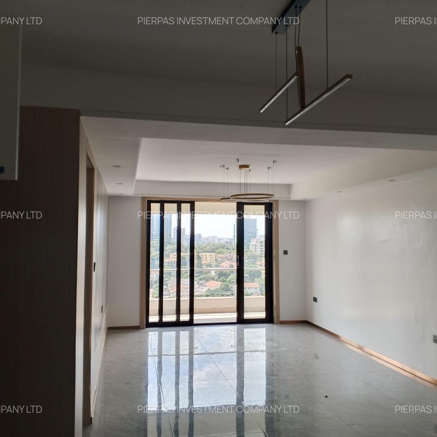 2 Bed Apartment with En Suite in Riverside - 11
