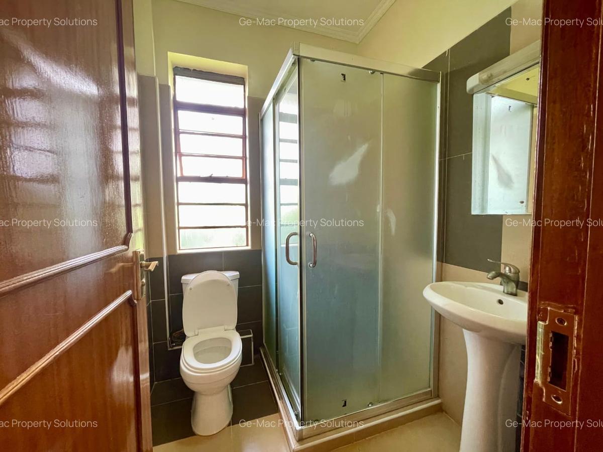 4 Bed House with En Suite in Kiambu Road - 11