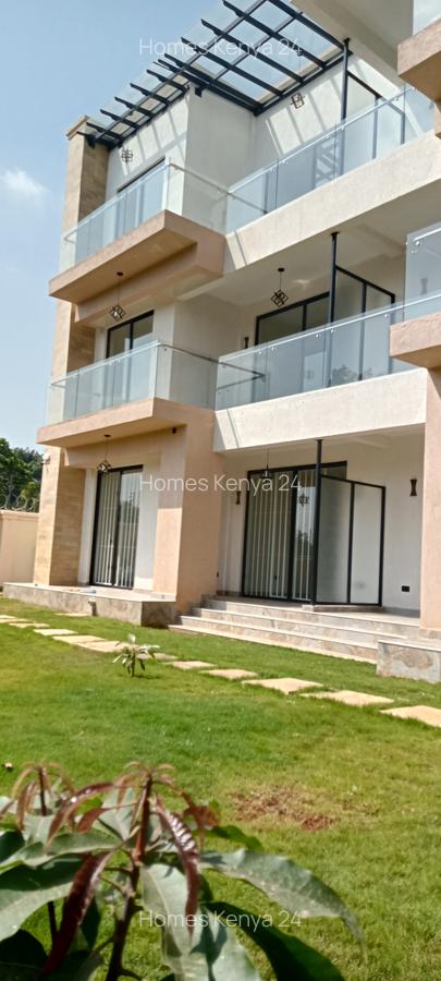 2 Bed Apartment in Runda - 14