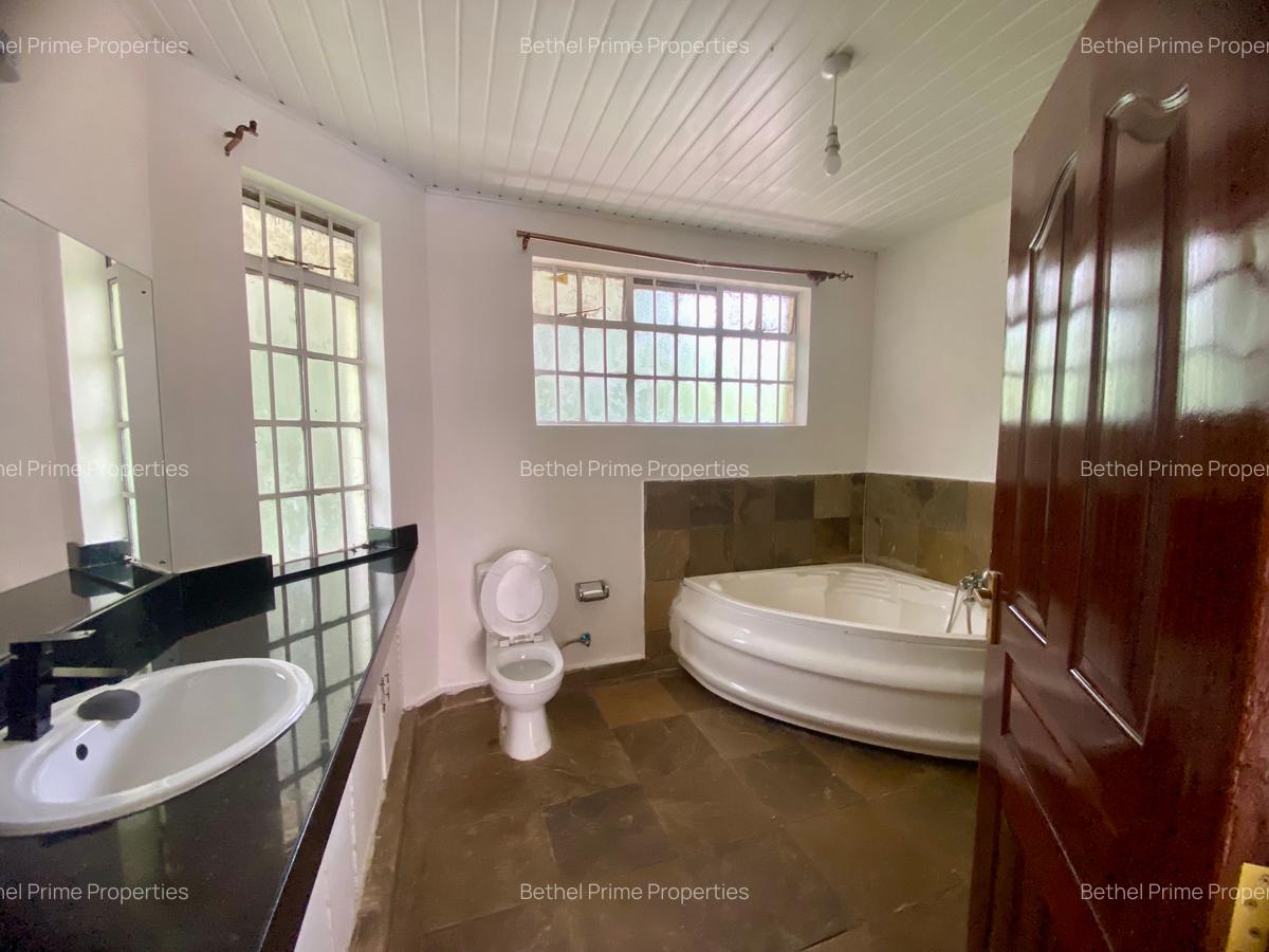 4 Bed Townhouse with Garden in Lower Kabete - 16