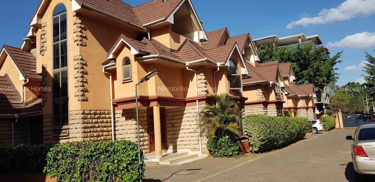 5 Bed Townhouse with En Suite at Lavington Green - 2
