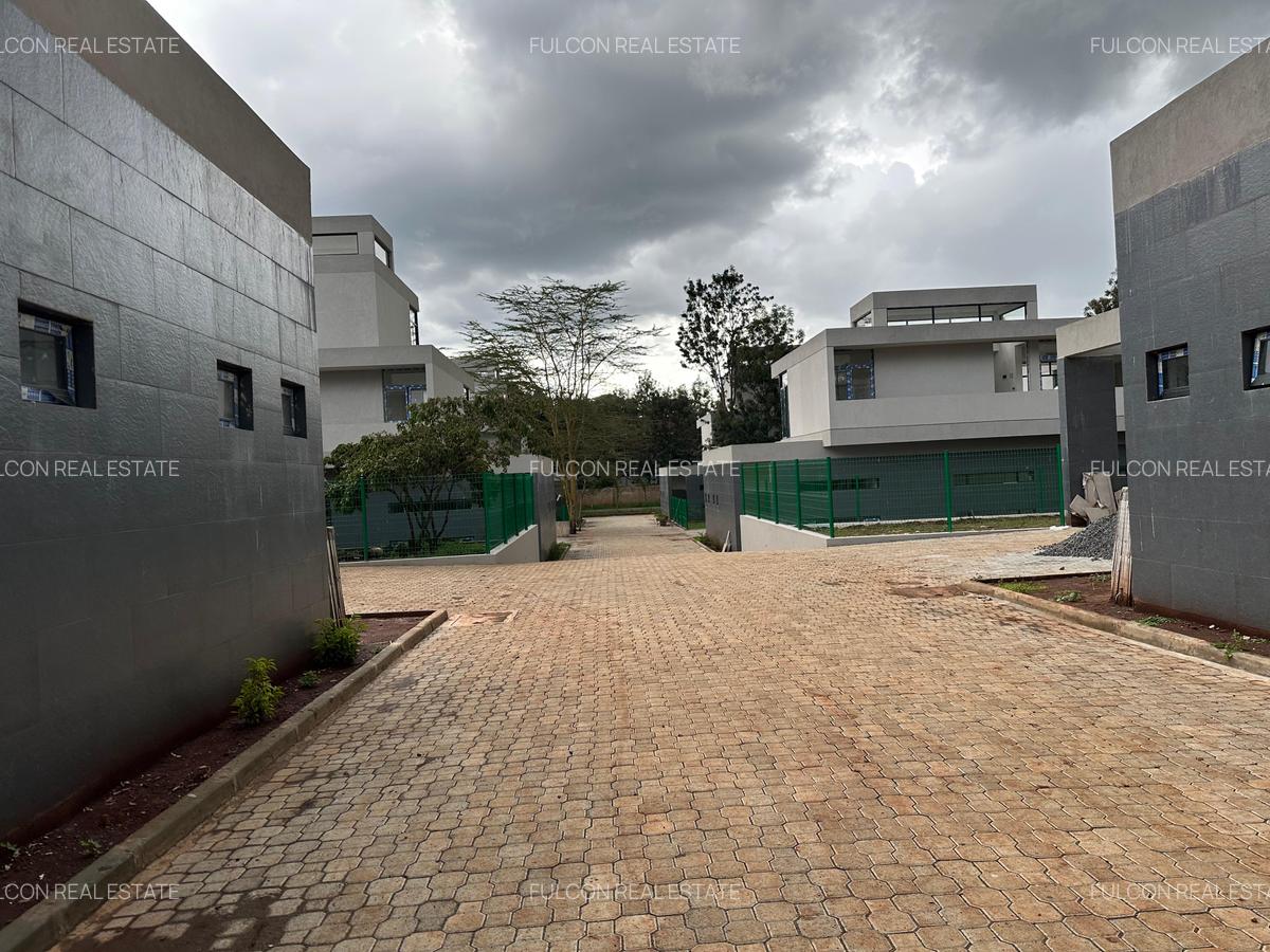 5 Bed Villa with En Suite in Karen - 12
