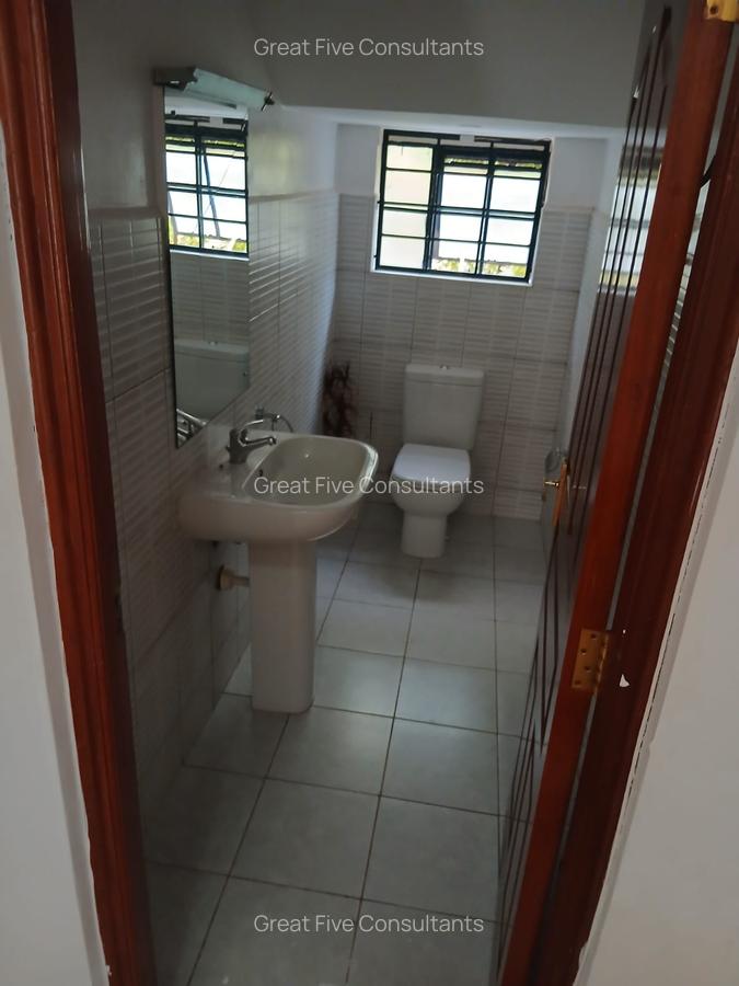 4 Bed Villa with En Suite in Kitisuru - 15