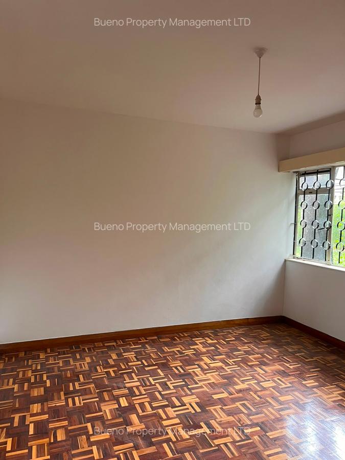 4 Bed Townhouse with Garden in Lavington - 7