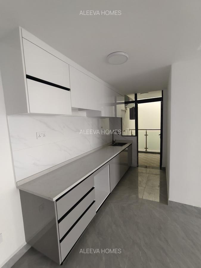 3 Bed Apartment with En Suite in Westlands Area - 13