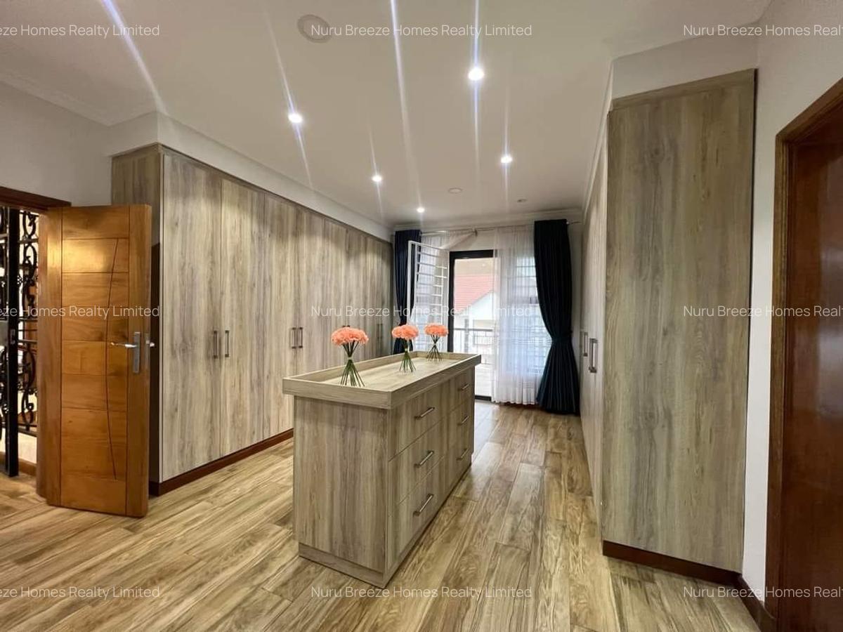 4 Bed Townhouse with En Suite in Kiambu Road - 7