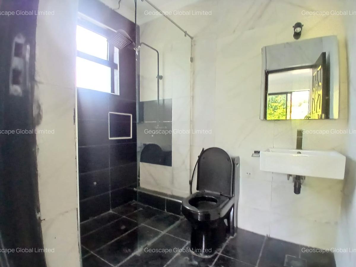 3 Bed House with En Suite in Runda - 4