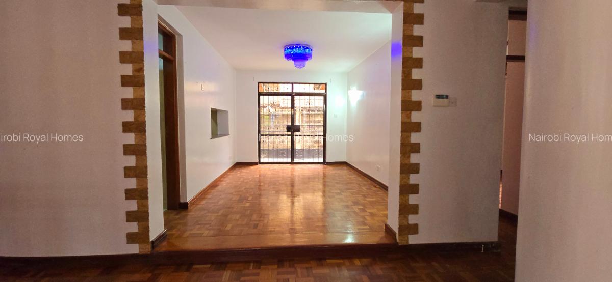 5 Bed Townhouse with En Suite at Lavington Green - 5