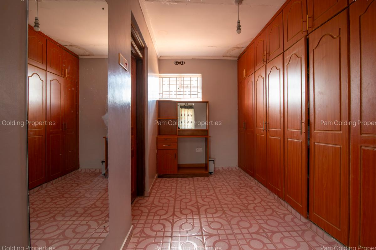 4 Bed House with En Suite at Kahawa Sukari - 10