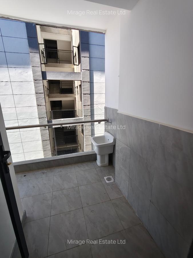 2 Bed Apartment with Swimming Pool in Kilimani - 5