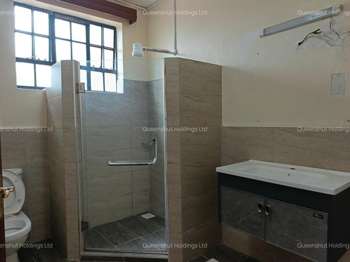 3 Bed Apartment with En Suite in Westlands Area - 14