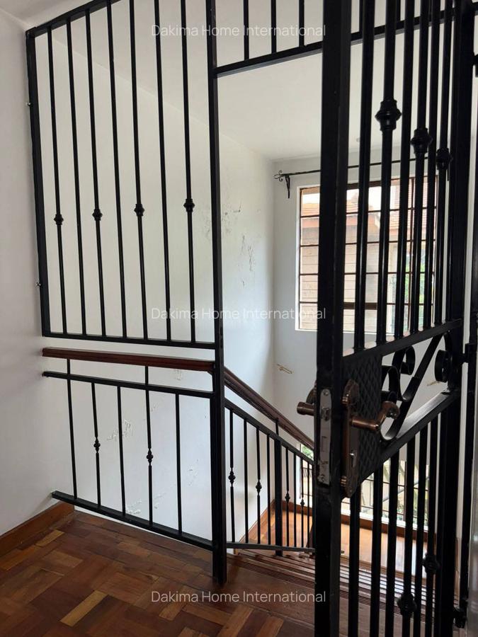 2 Bed Apartment with En Suite in Rhapta Road - 14
