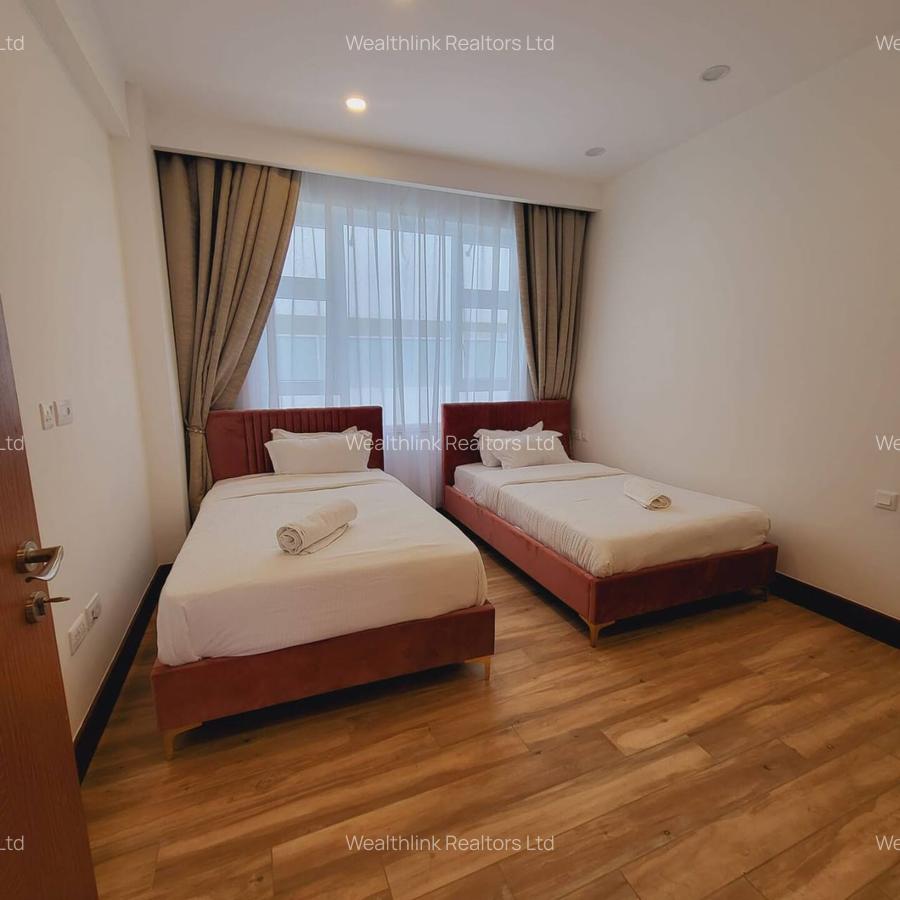 Serviced 2 Bed Apartment with En Suite at Collosium - 3
