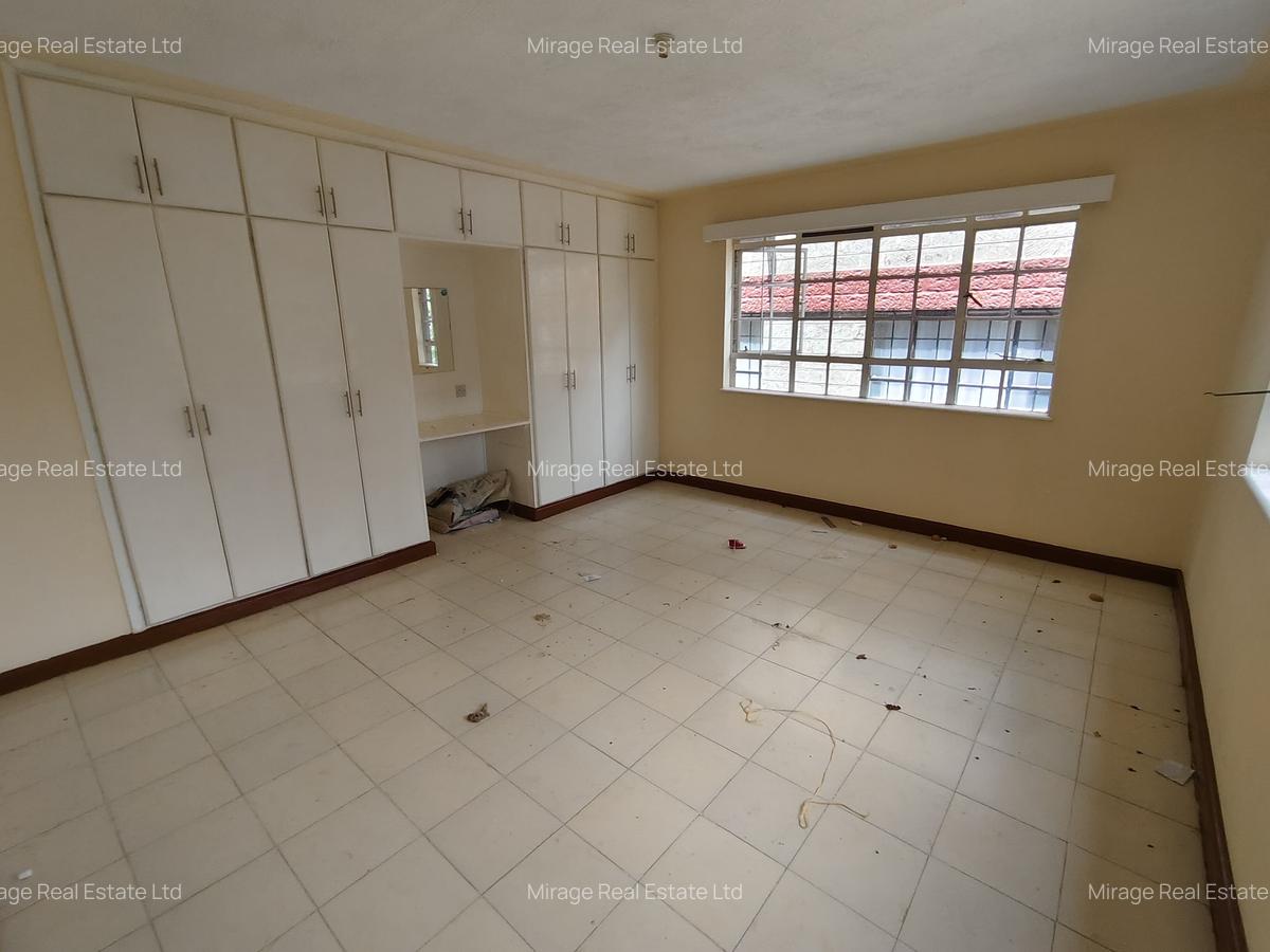 3 Bed Apartment with Parking in Kileleshwa - 5
