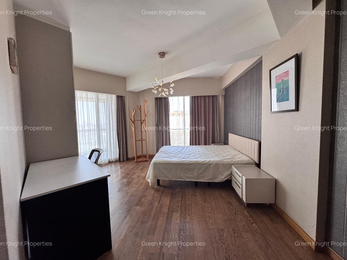 Serviced 3 Bed Apartment with En Suite in Kileleshwa - 12