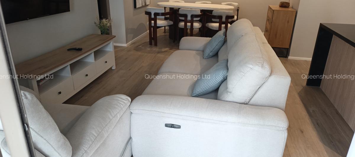 Furnished 2 Bed Apartment with En Suite in Rosslyn - 6