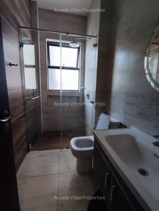 5 Bed Apartment with En Suite in Parklands - 10