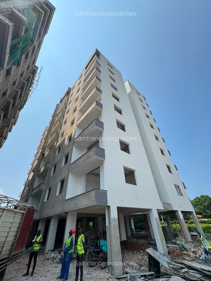 Serviced 3 Bed Apartment with Swimming Pool at Parklane - 10