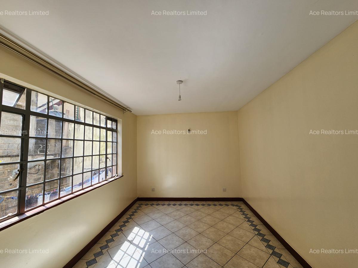 3 Bed Apartment with En Suite at Kileleshwa - 4