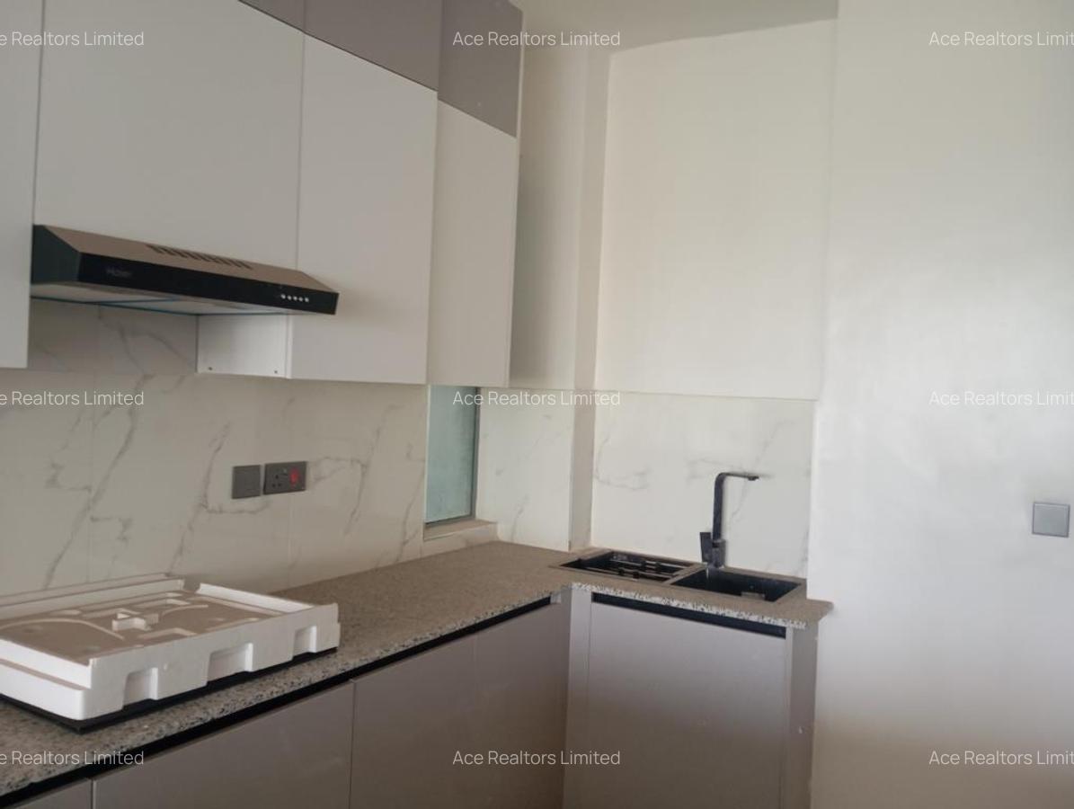 4 Bed Apartment with En Suite at Desai Road - 18