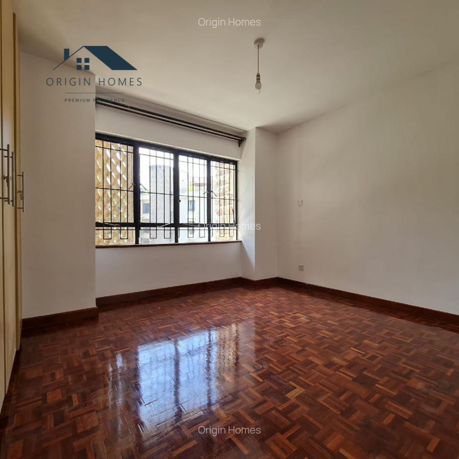 4 Bed Apartment with En Suite at Lavington - 16