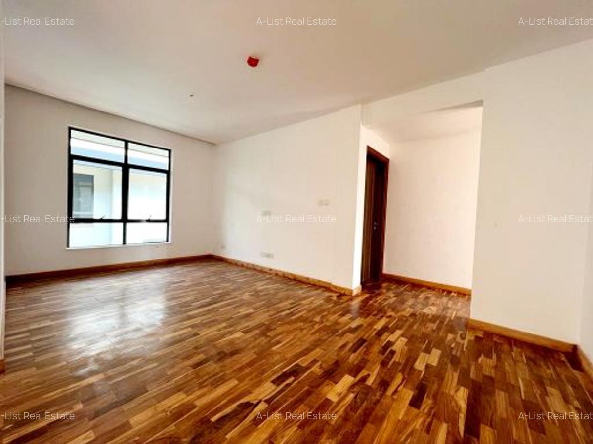 4 Bed Apartment with En Suite at Two Rivers - 15