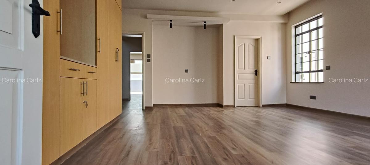 4 Bed Townhouse with En Suite at General Mathenge Rd - 17