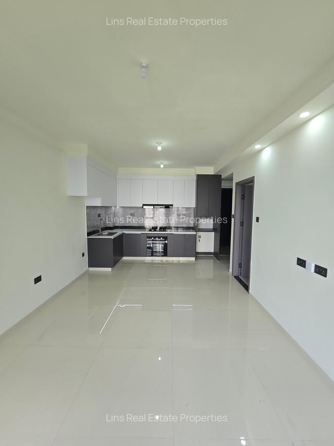 Serviced 1 Bed Apartment with En Suite in Westlands Area - 3