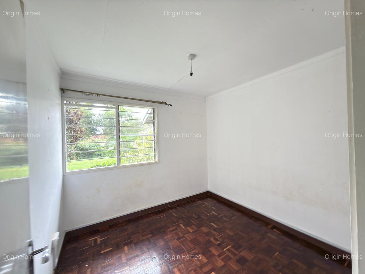 4 Bed House with En Suite at Loresho - 10