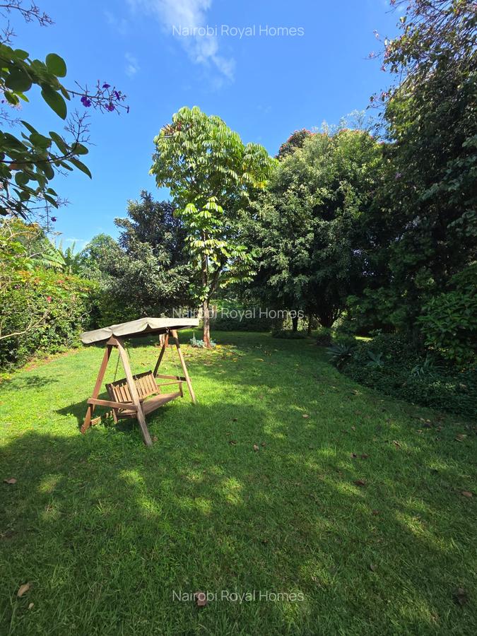 4 Bed House with En Suite at Loresho Road - 7