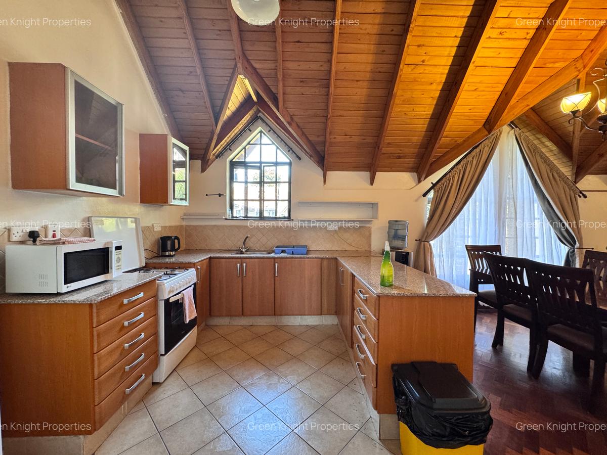 Serviced 2 Bed Apartment with En Suite in Lavington - 7
