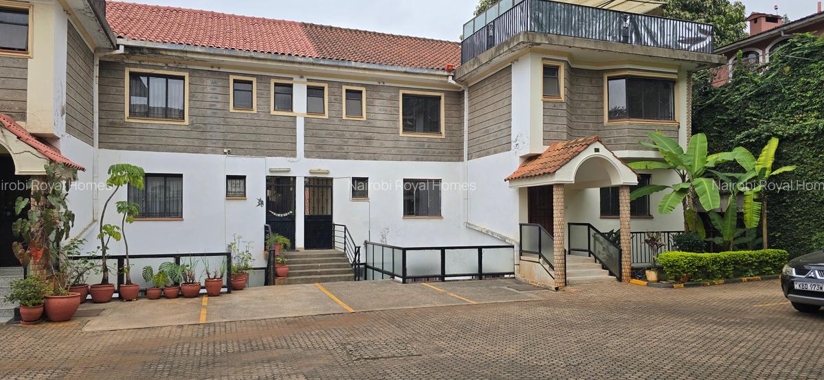 4 Bed Townhouse with Staff Quarters at Grovelia Grove - 1