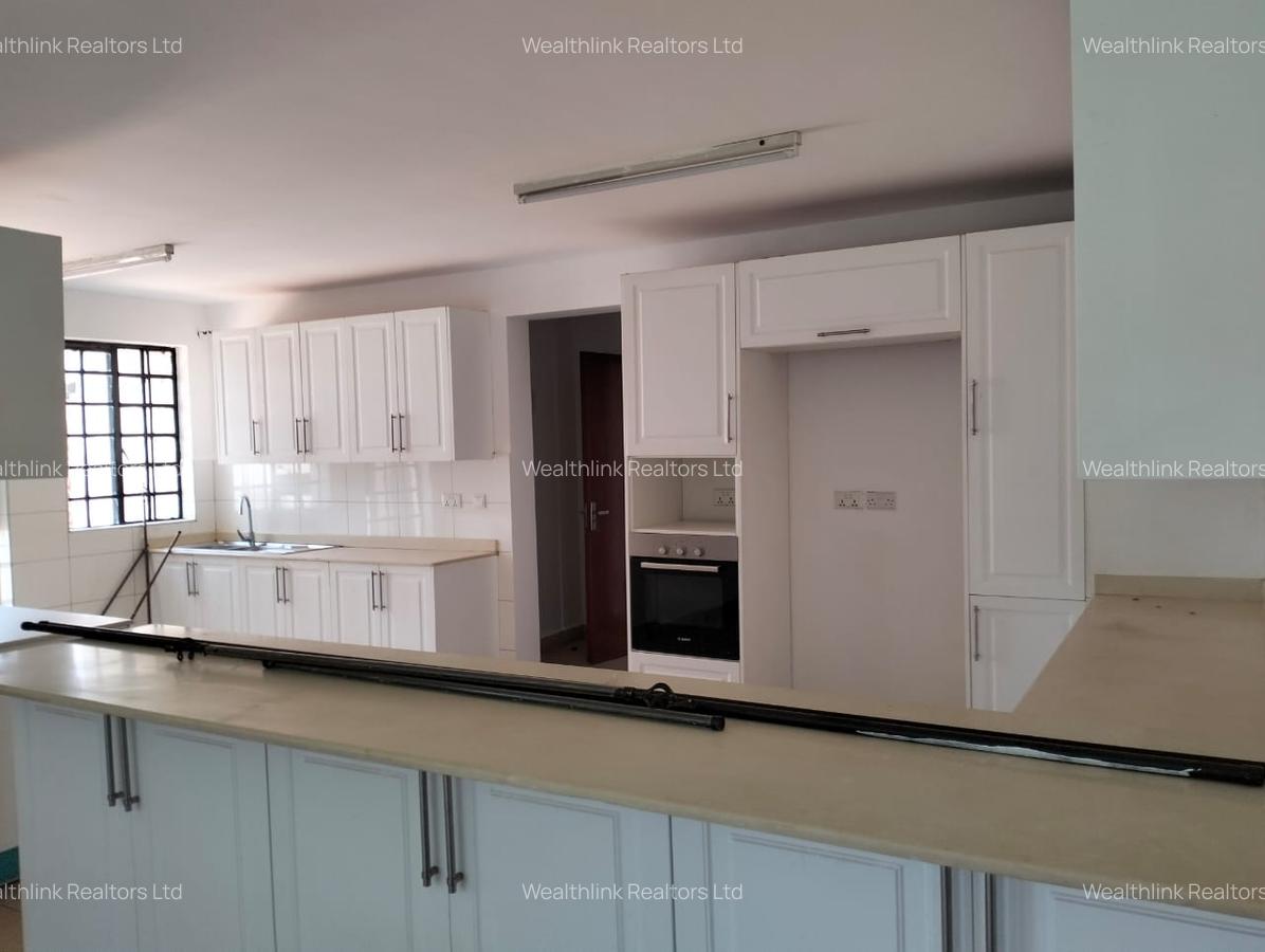 4 Bed Townhouse with En Suite at Kitisuru - 15