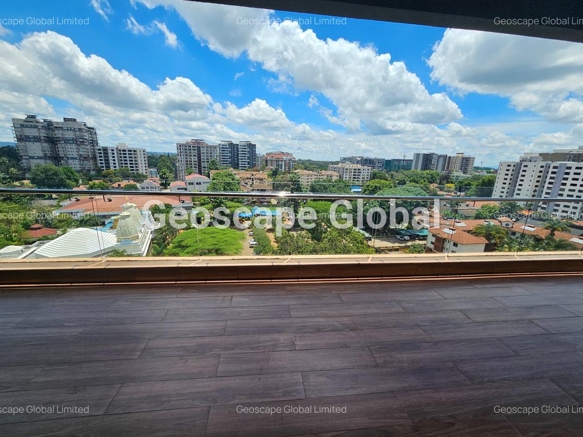 4 Bed Apartment with En Suite in Spring Valley - 12