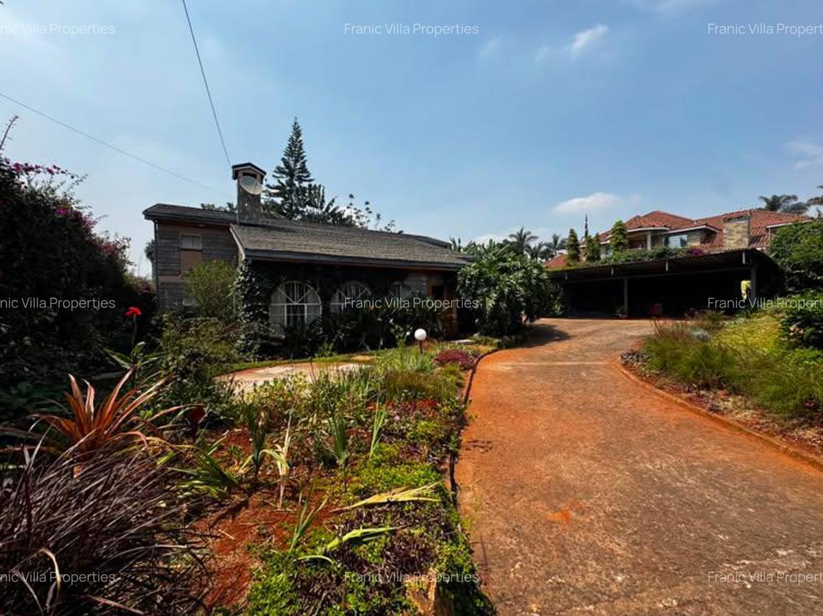 3 Bed House with En Suite at Runda - 1