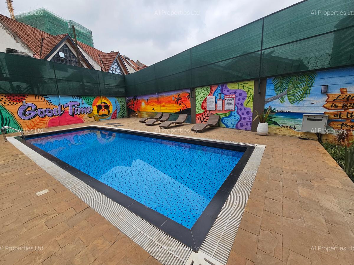 2 Bed Apartment with En Suite in Brookside - 2
