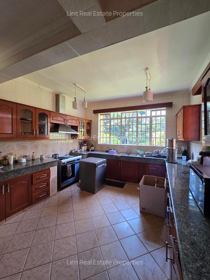5 Bed Townhouse with En Suite in Kitisuru - 3
