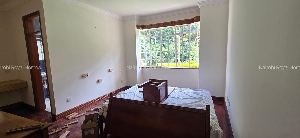 3 Bed Apartment with En Suite at Peponi Road - 11