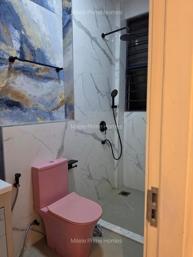 Serviced 6 Bed Apartment with En Suite at Parklands - 17
