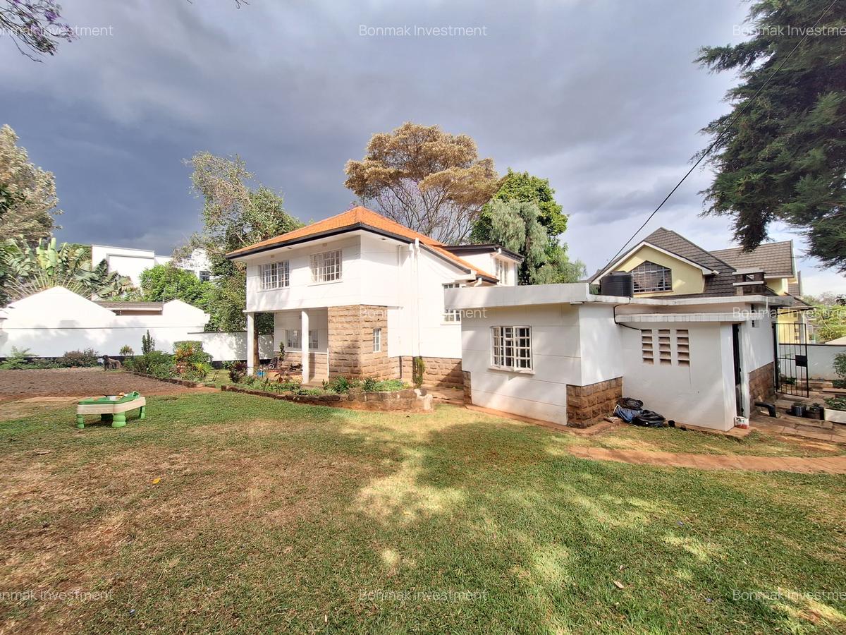 3 Bed Townhouse with En Suite at Lavington Green - 6