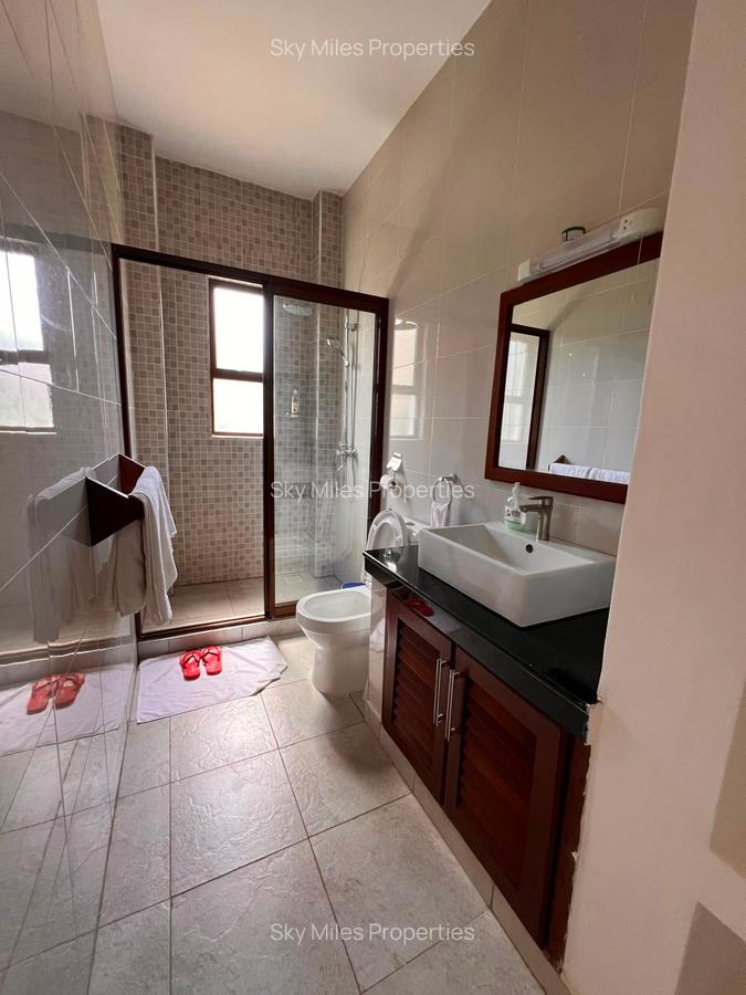 3 Bed House with En Suite at Vipingo - 14