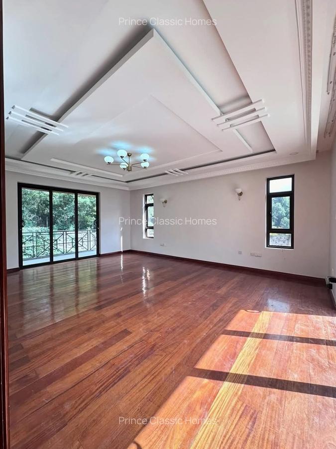 5 Bed Townhouse with En Suite in Karen - 8