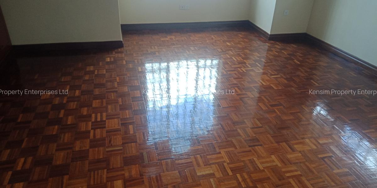 5 Bed Townhouse with En Suite in Kitisuru - 5