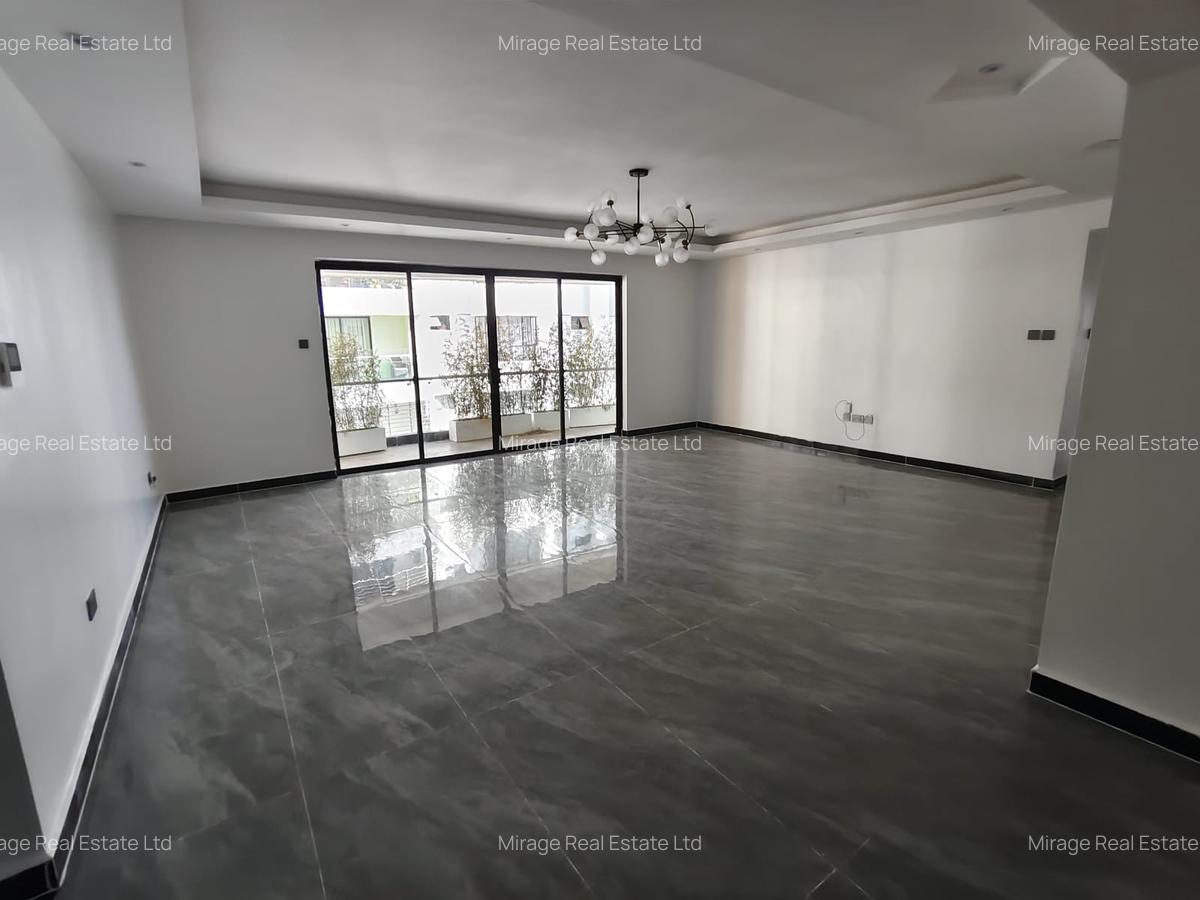 5 Bed Apartment with En Suite in Kileleshwa - 14