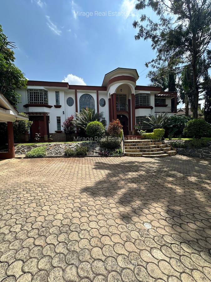 6 Bed House with En Suite in Nyari - 3