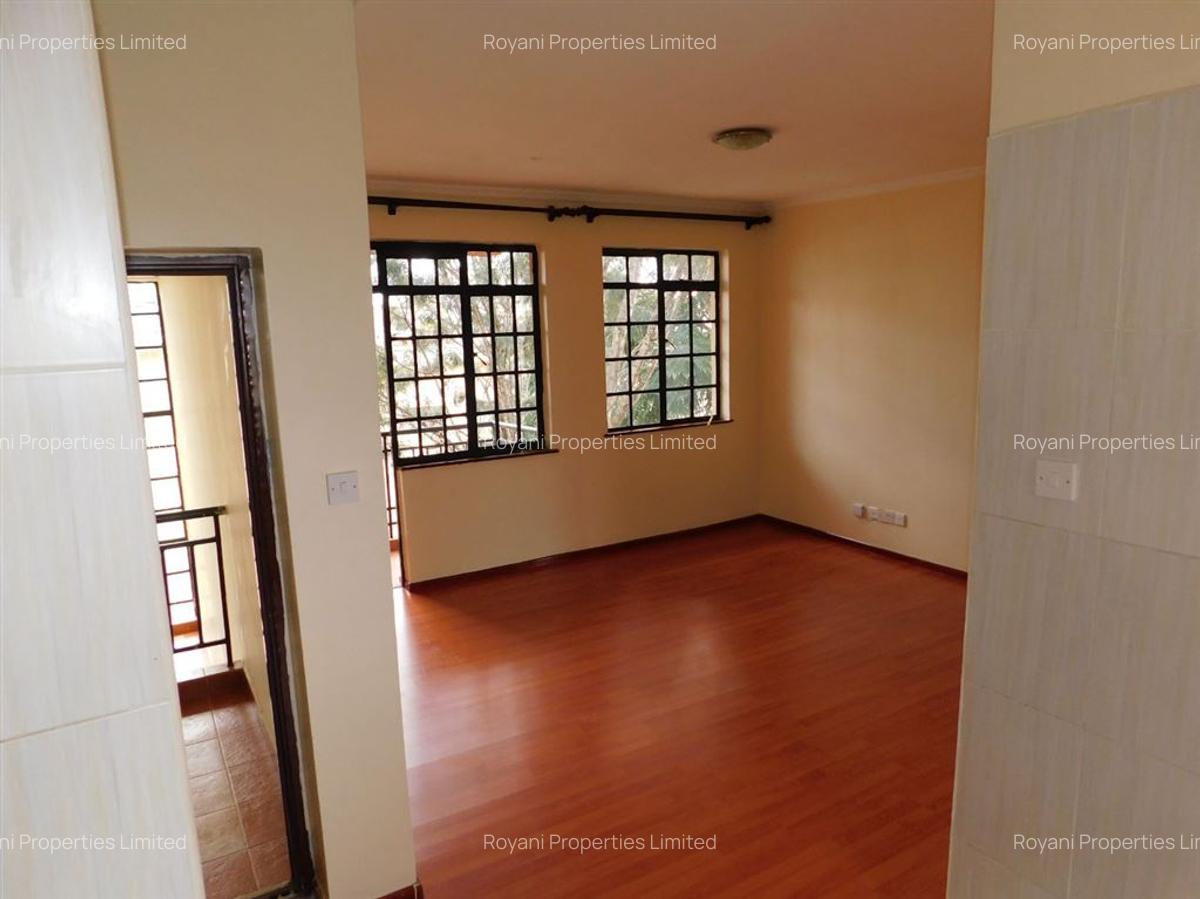 2 Bed Apartment with En Suite at Fourways Junction Estate - 3