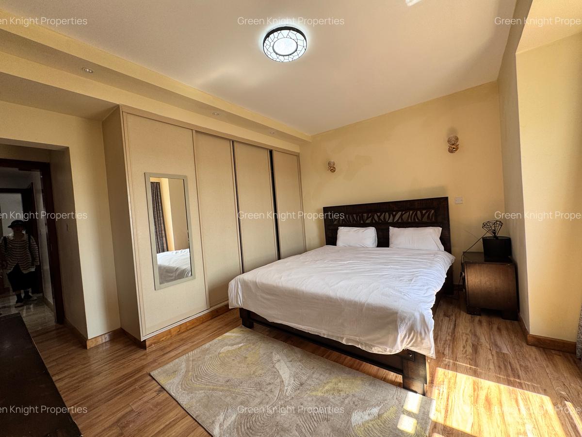 Serviced 3 Bed Apartment with En Suite in Kileleshwa - 3
