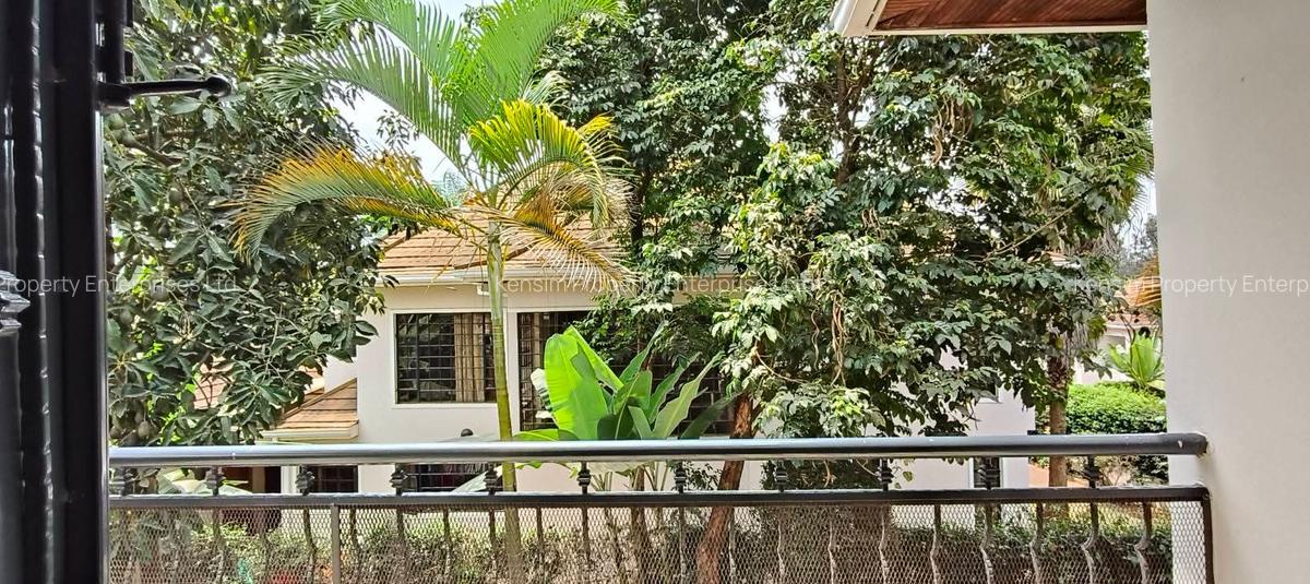 4 Bed Townhouse with En Suite in Kiambu Road - 2